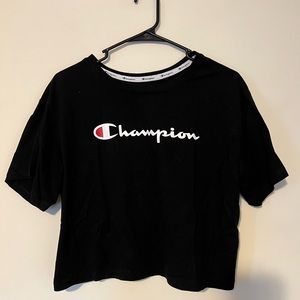 Champion Cropped tee